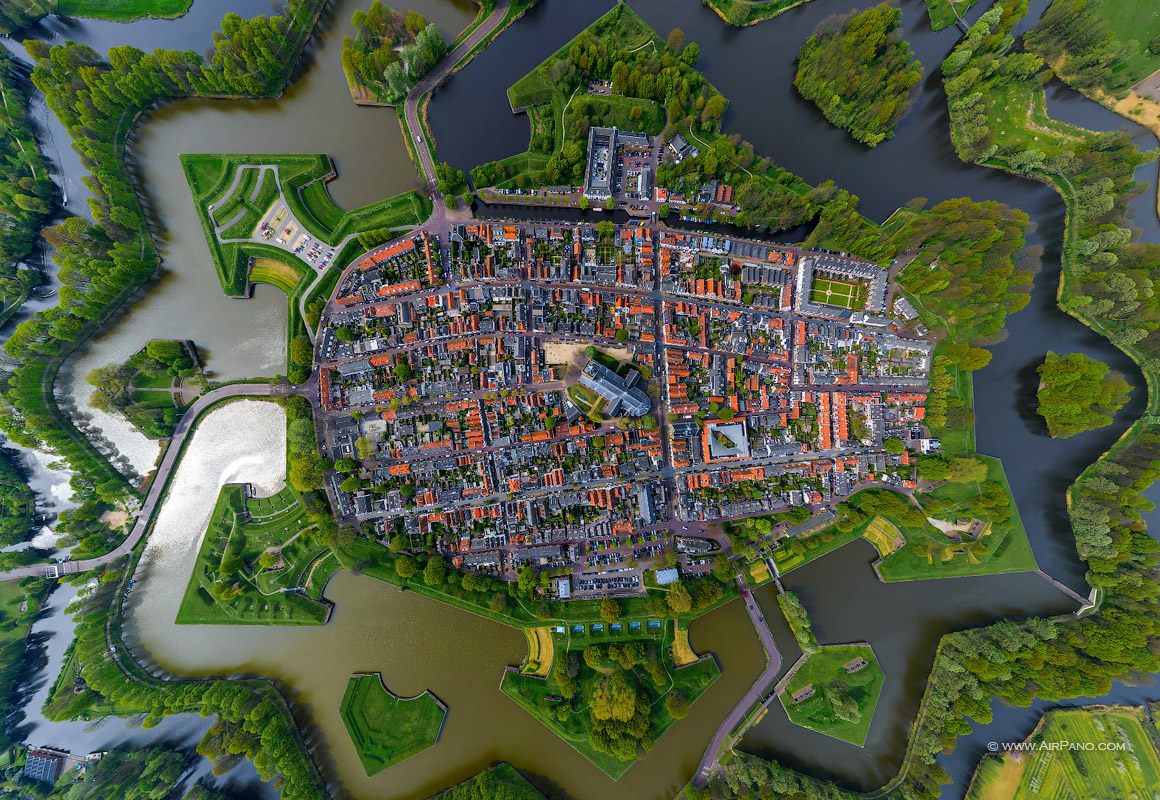 Naarden
